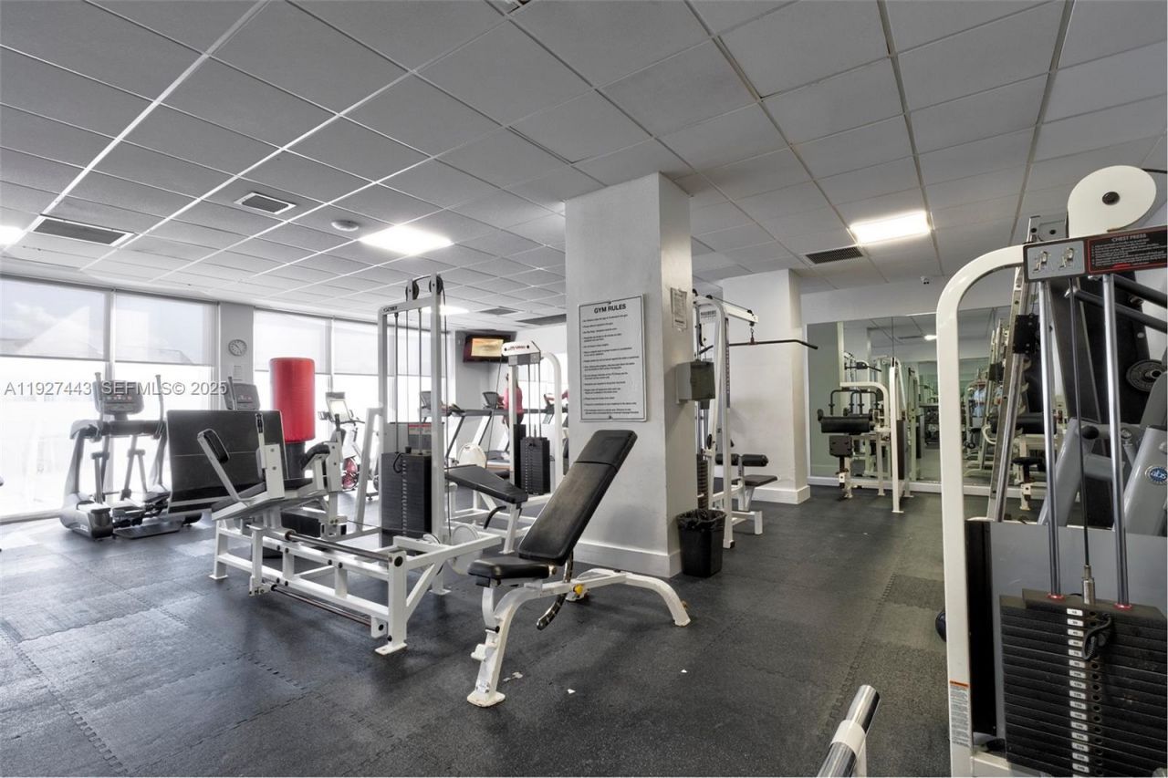 3140 S Ocean Dr, Unit 511, Hallandale Beach, FL 33009 Photo