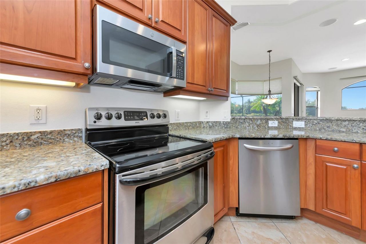 316 148th Court Ne, Bradenton, FL 34212 Photo