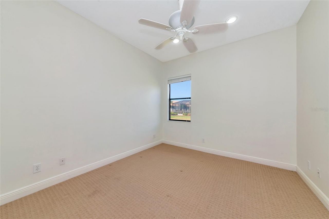 316 148th Court Ne, Bradenton, FL 34212 Photo