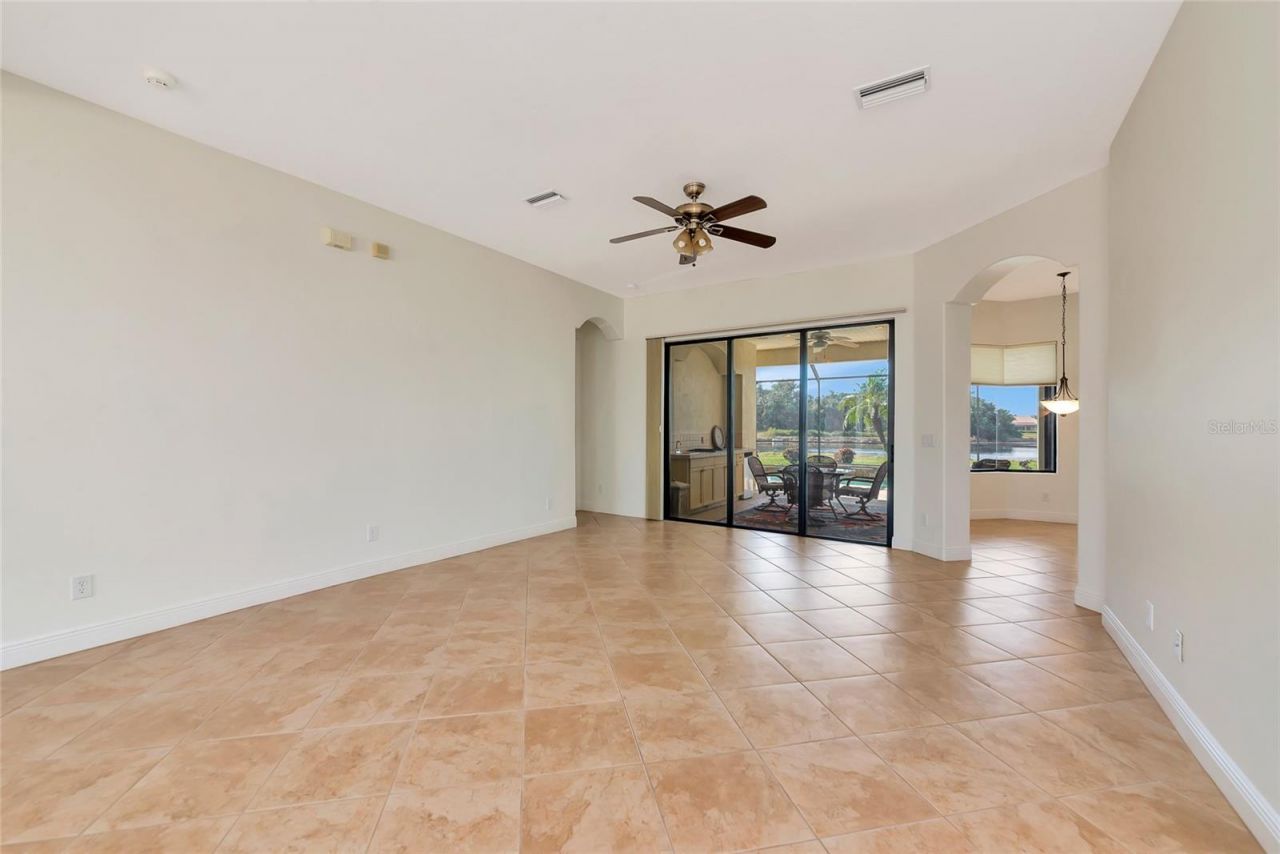 316 148th Court Ne, Bradenton, FL 34212 Photo