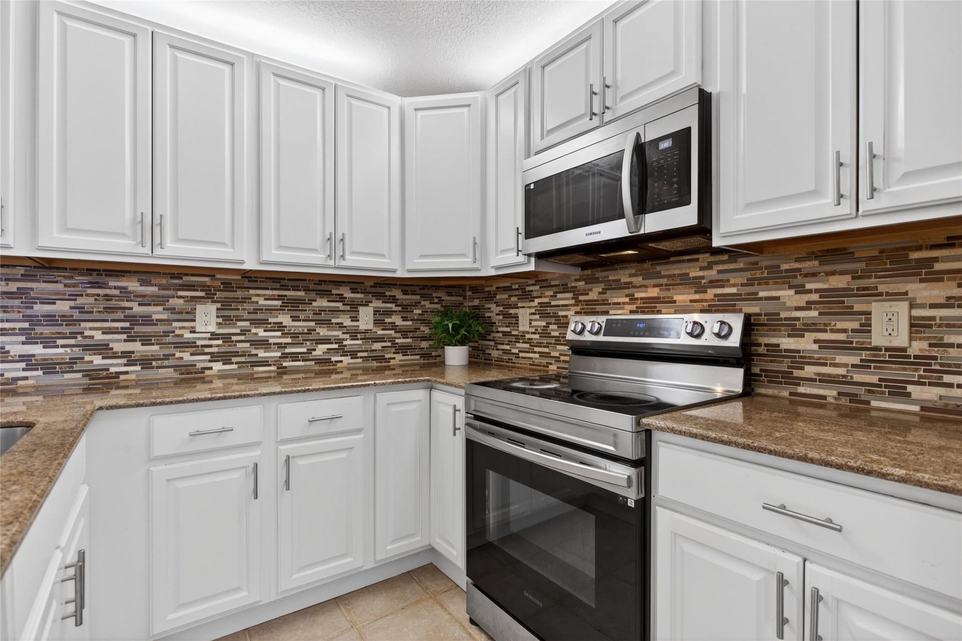 6131 NW 55th Lane, Tamarac, FL 33319 Photo