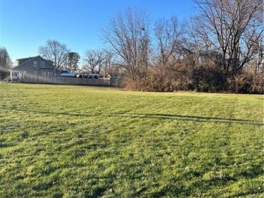 2425 Wilmington Pike, Kettering, OH 45419