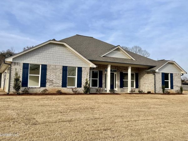 214 Farley Road, Byhalia, MS 38611