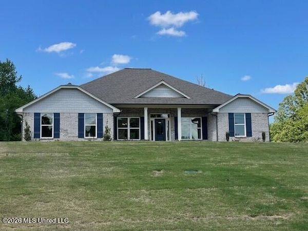 214 Farley Road, Byhalia, MS 38611