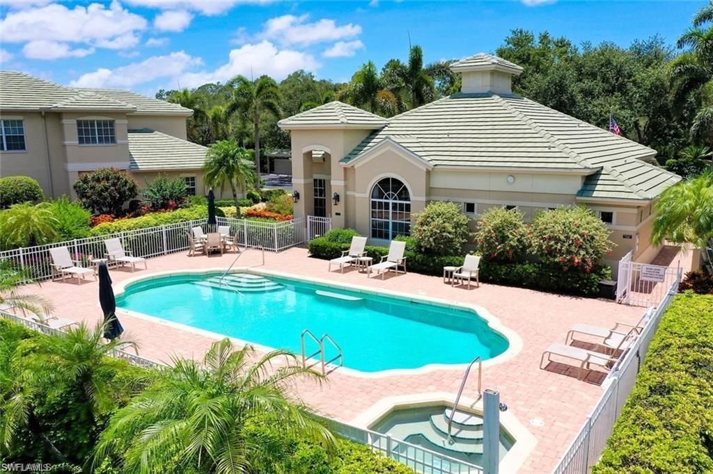 642 Vintage Reserve Cir, Unit 3D, Naples, FL 34119 Photo