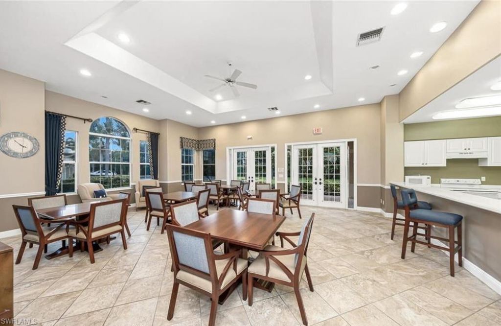 642 Vintage Reserve Cir, Unit 3D, Naples, FL 34119 Photo