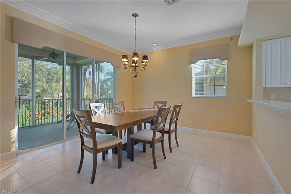 642 Vintage Reserve Cir, Unit 3D, Naples, FL 34119 Photo