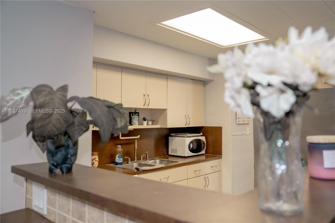 1403 Grouper Dr, Marathon, FL 33050 Photo