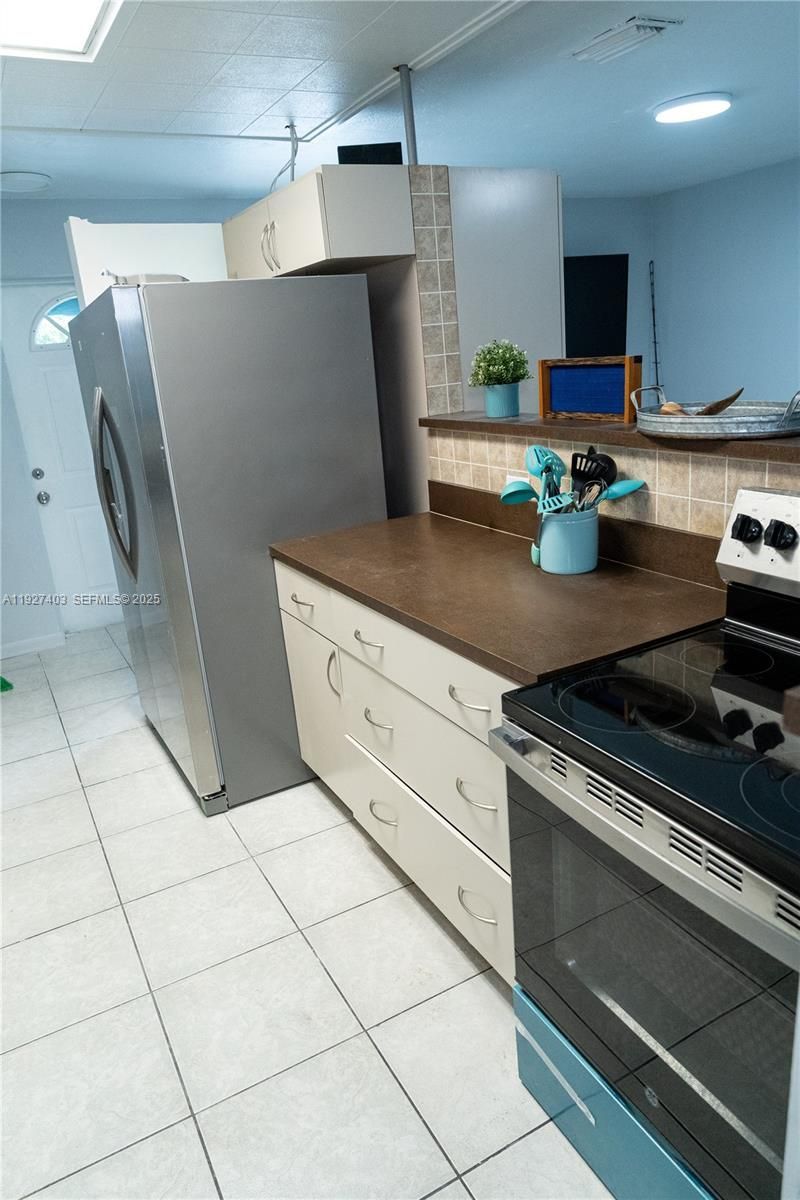 1403 Grouper Dr, Marathon, FL 33050 Photo