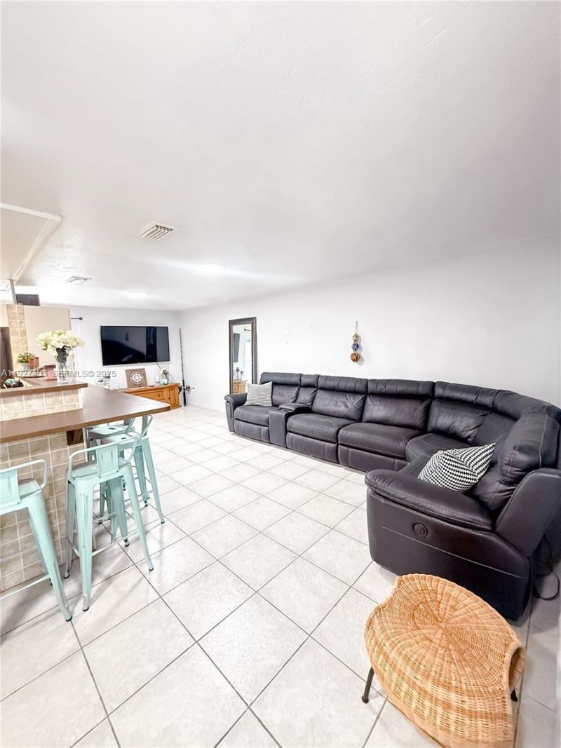 1403 Grouper Dr, Marathon, FL 33050 Photo