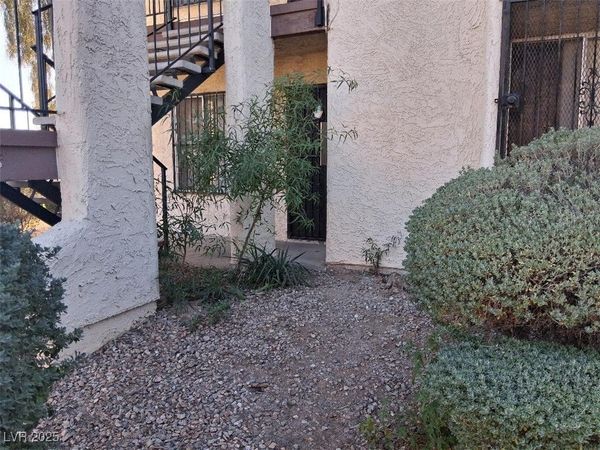 4444 W Desert Inn Road, Unit A, Las Vegas, NV 89102