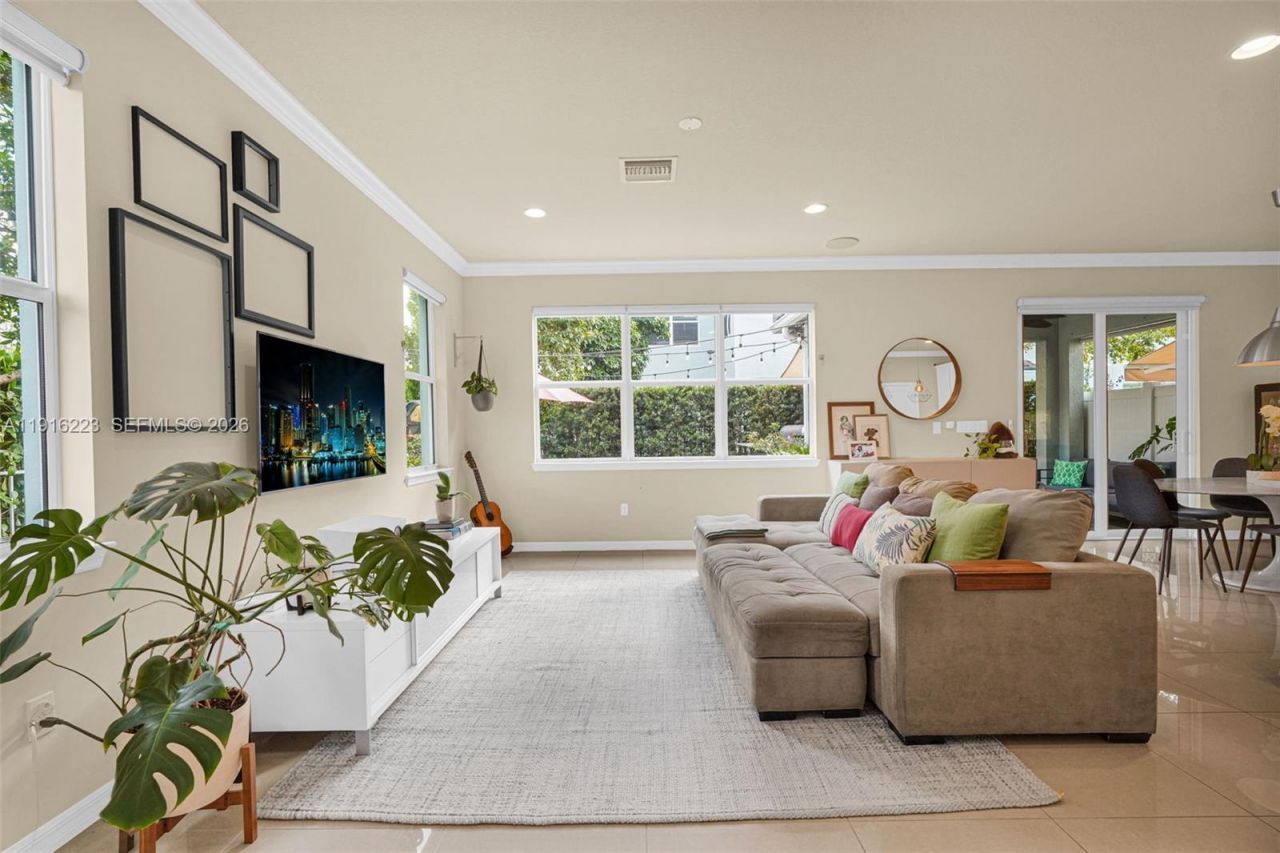 3936 Mahogany Ln, Hollywood, FL 33021 Photo