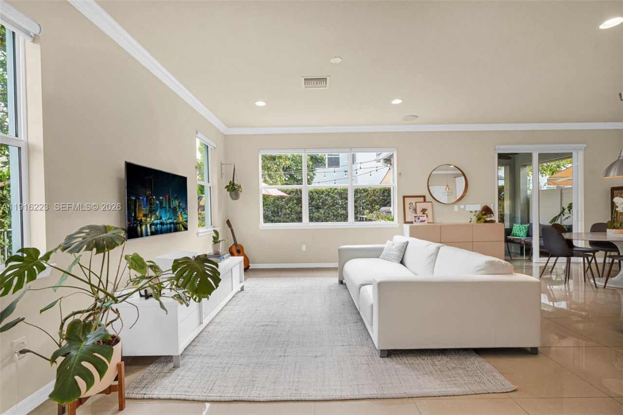 3936 Mahogany Ln, Hollywood, FL 33021 Photo