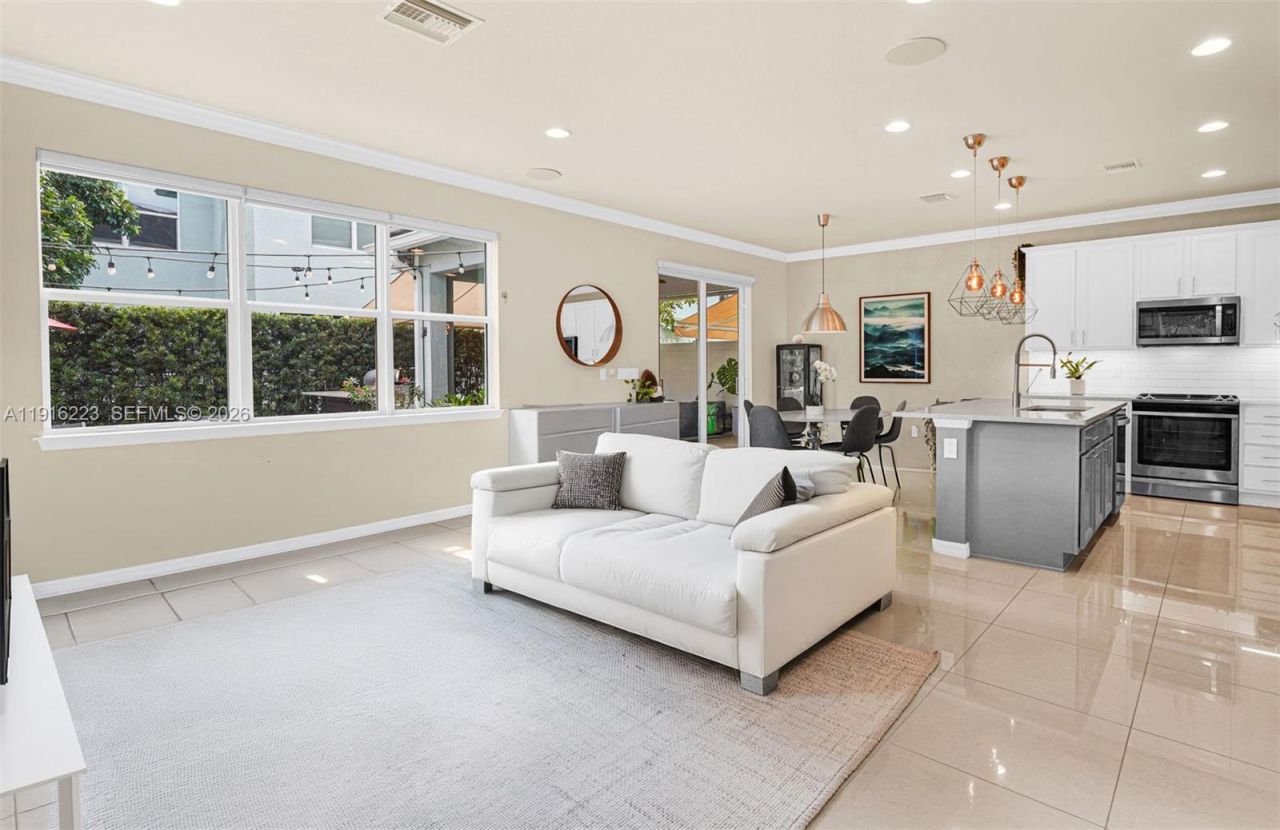 3936 Mahogany Ln, Hollywood, FL 33021 Photo