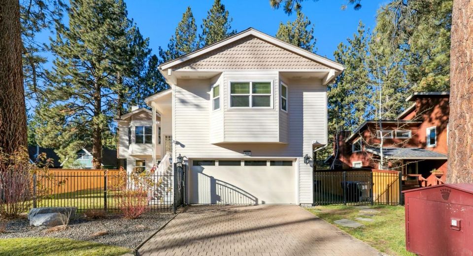 926 Tanglewood Drive, South Lake Tahoe, CA 96150 Photo