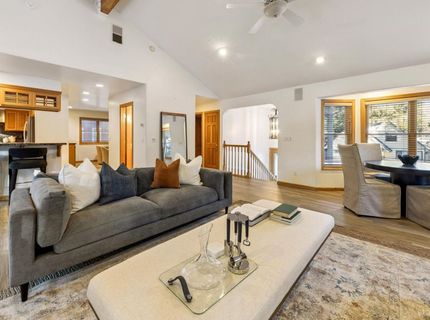 926 Tanglewood Drive, South Lake Tahoe, CA 96150 Photo