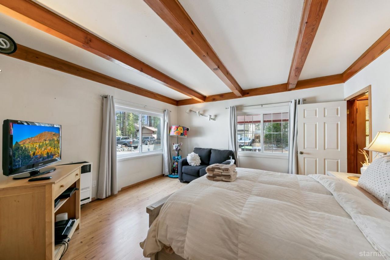2265 Arizona Avenue, South Lake Tahoe, CA 96150 Photo