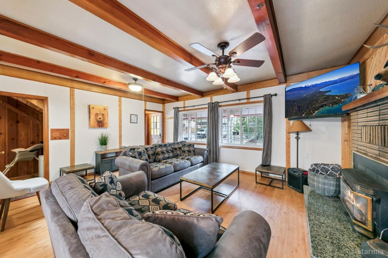 2265 Arizona Avenue, South Lake Tahoe, CA 96150 Photo