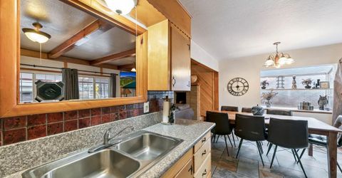 2265 Arizona Avenue, South Lake Tahoe, CA 96150 Photo