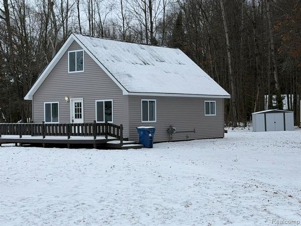 3860 Tower Hill Road, Roscommon Twp, MI 48629