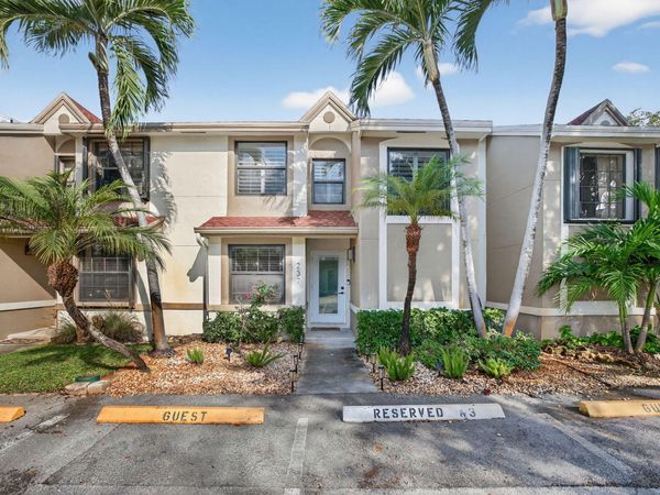 237 City View Drive, Unit 237, Fort Lauderdale, FL 33311