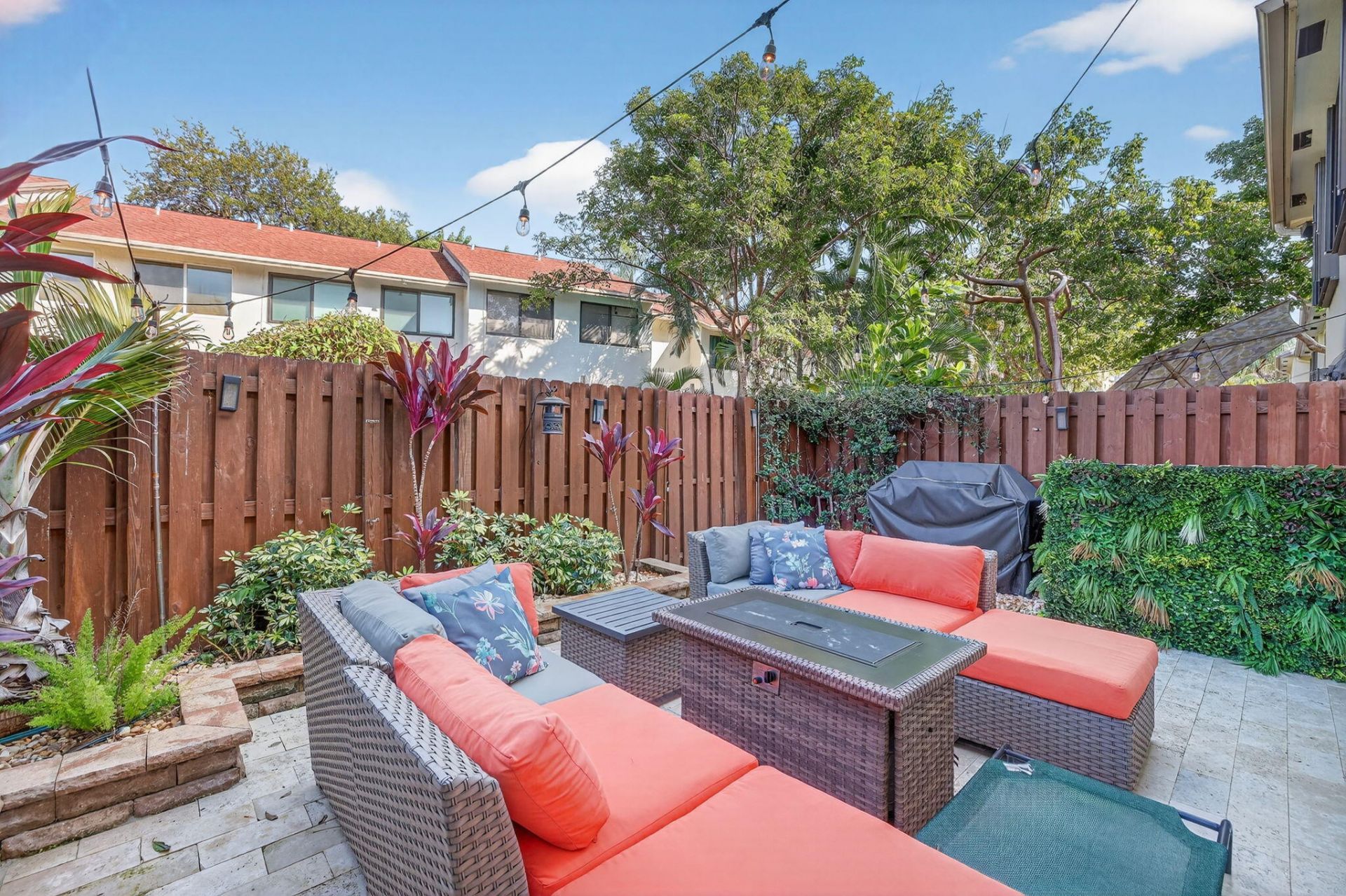 237 City View Drive, Unit 237, Fort Lauderdale, FL 33311 Photo