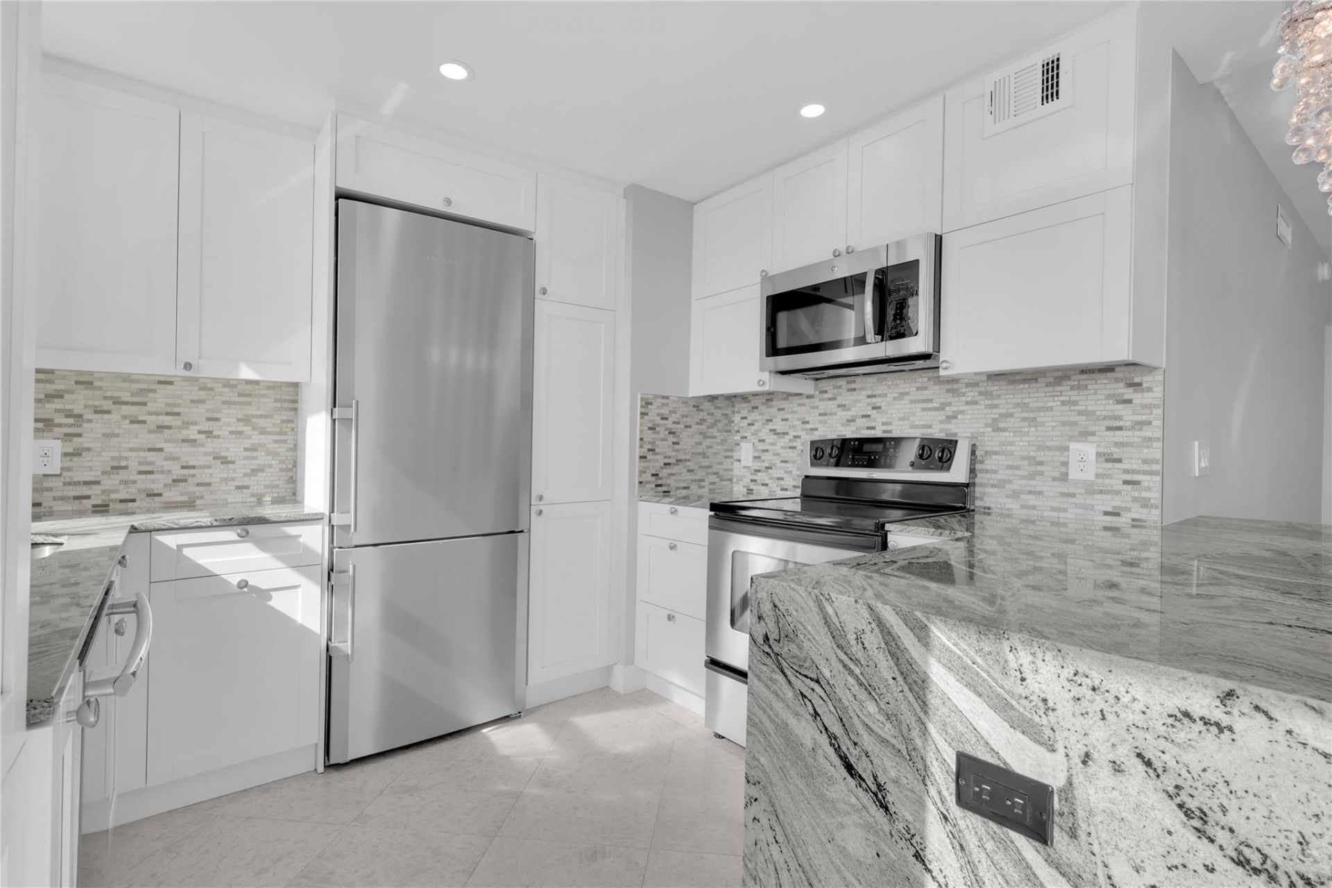 1010 S Ocean Boulevard, Unit 1704, Pompano Beach, FL 33062 Photo