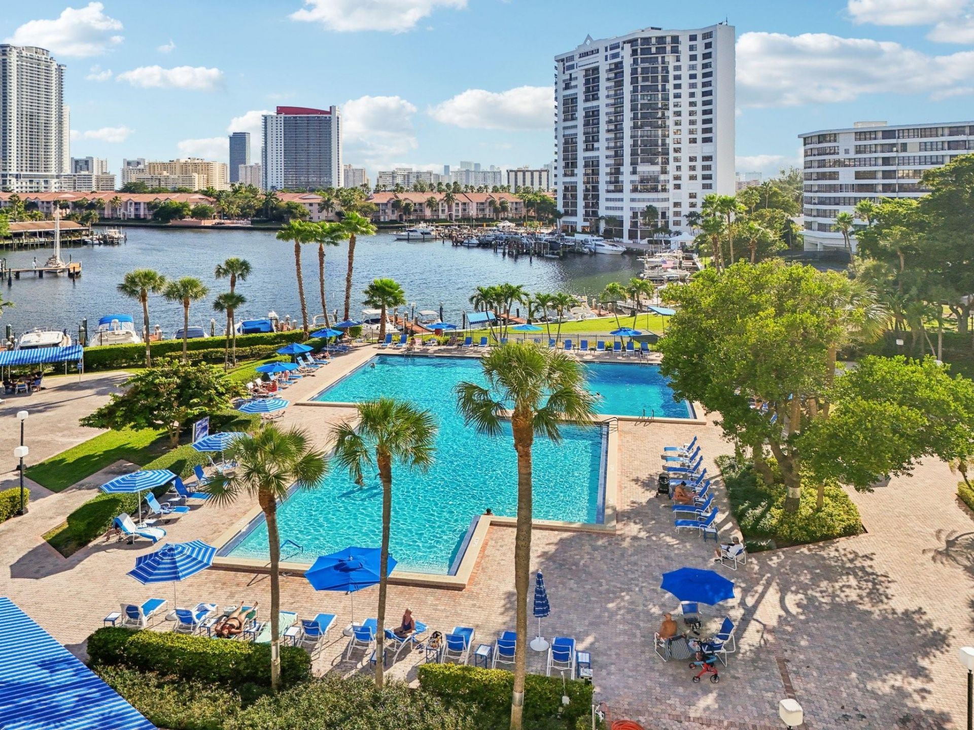 600 Three Islands Blvd, Unit 1106, Hallandale Beach, FL 33009 Photo