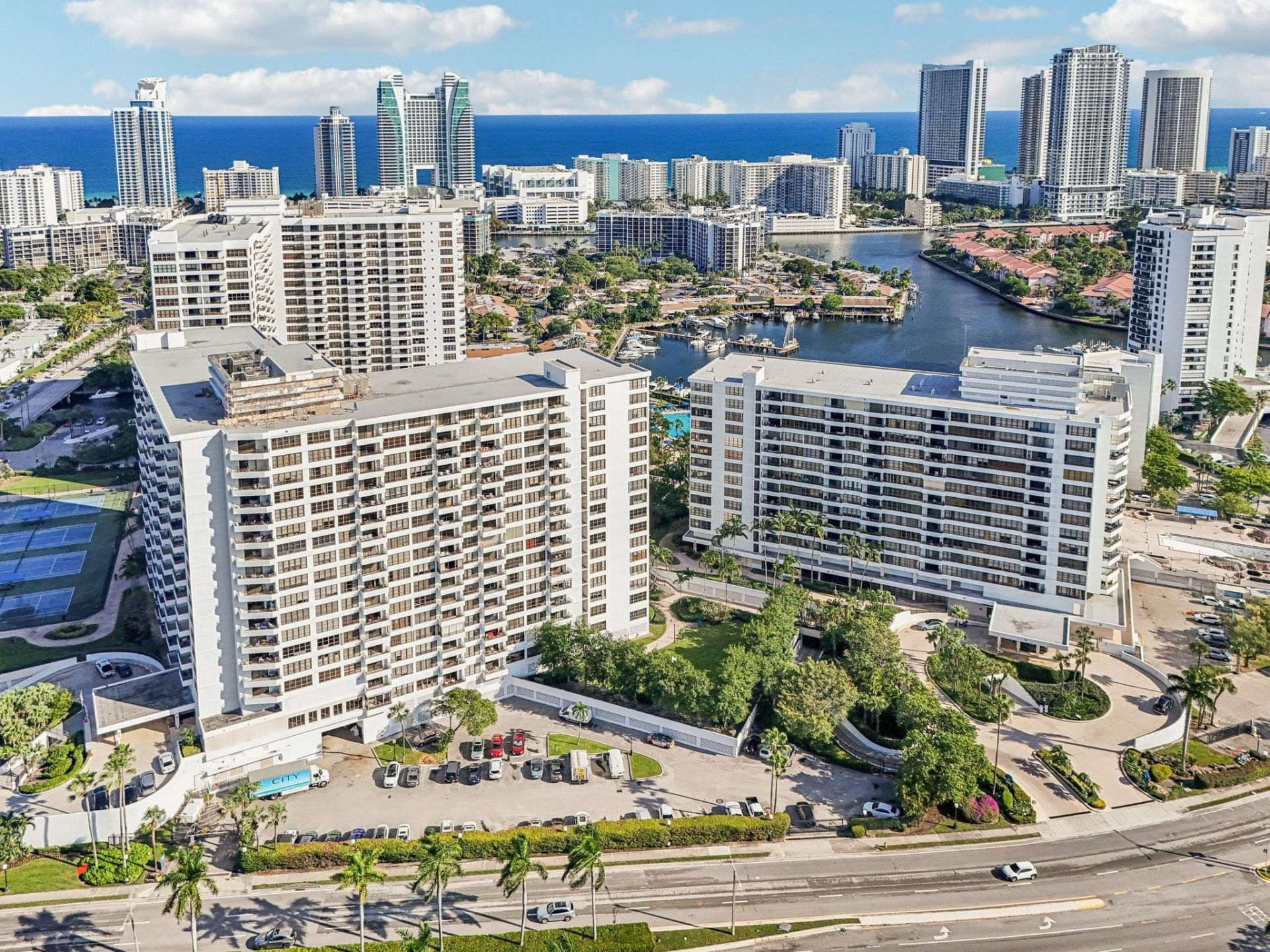 600 Three Islands Blvd, Unit 1106, Hallandale Beach, FL 33009 Photo