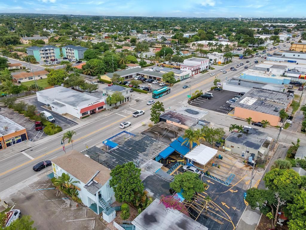 830 N Dixie Highway, Lake Worth Beach, FL 33460 Photo