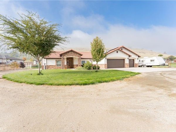 16605 Deer Creek Drive, Springville, CA 93265