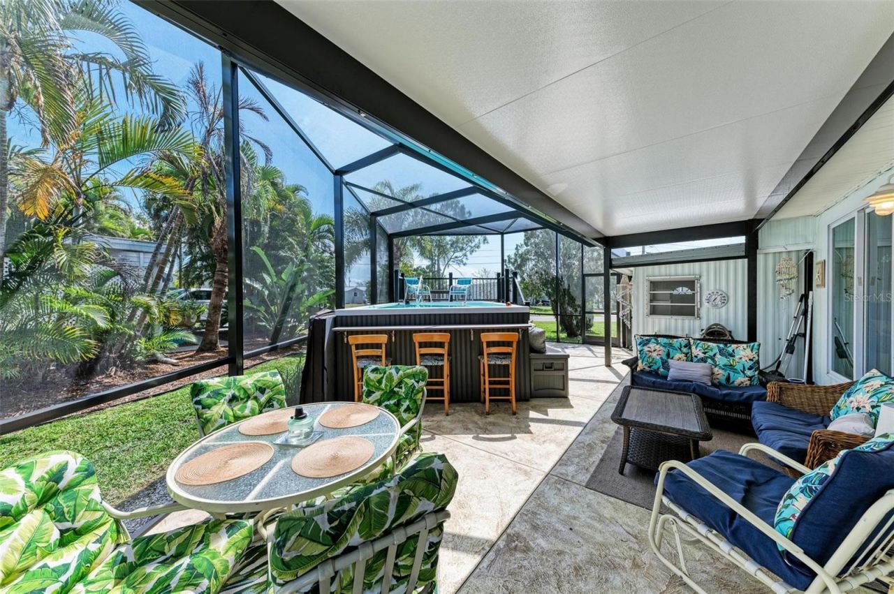 740 Deauville Drive, Punta Gorda, FL 33950 Photo