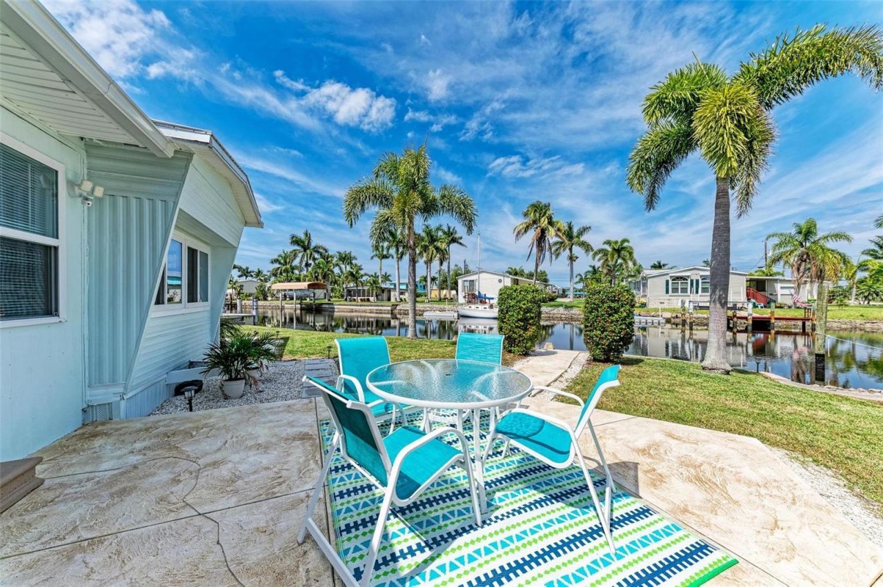 740 Deauville Drive, Punta Gorda, FL 33950 Photo