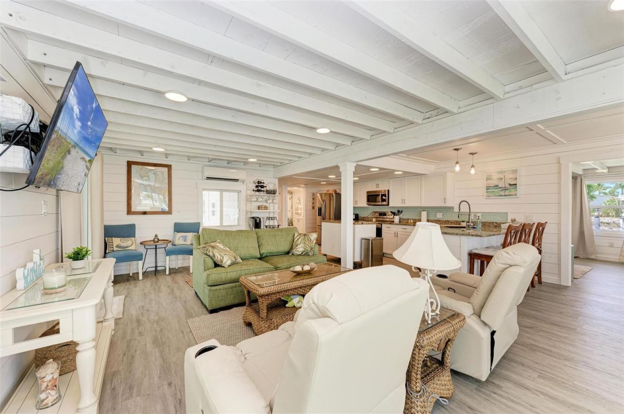 740 Deauville Drive, Punta Gorda, FL 33950 Photo