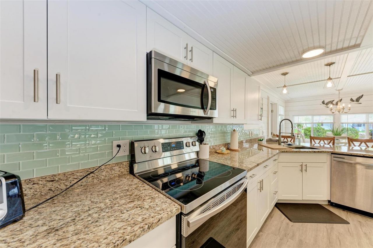 740 Deauville Drive, Punta Gorda, FL 33950 Photo