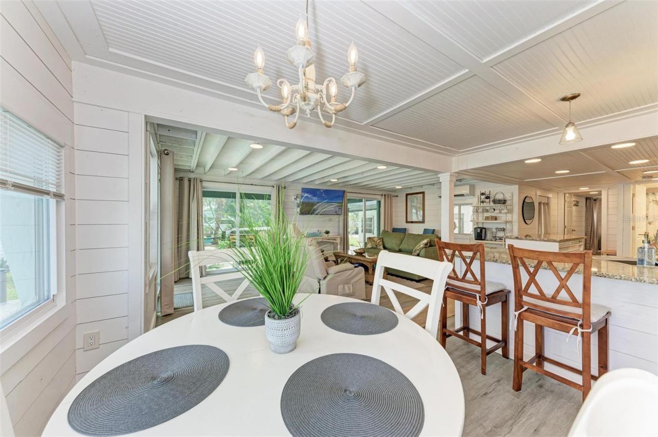 740 Deauville Drive, Punta Gorda, FL 33950 Photo