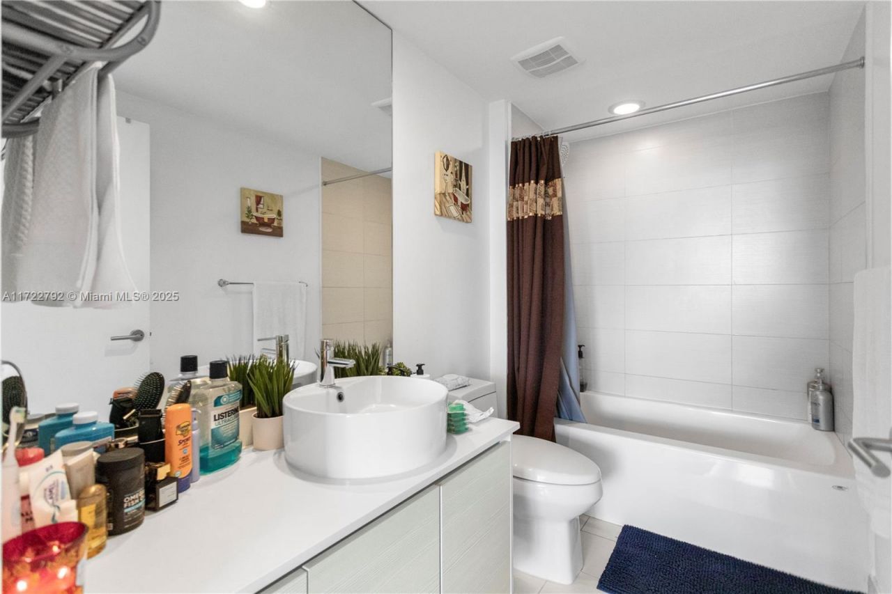 4250 Biscayne Blvd, Unit 1418, Miami, FL 33137 Photo