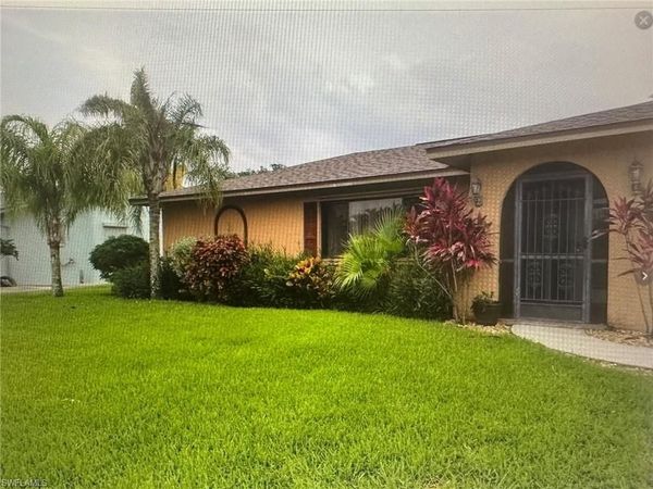 1718 SE 15th TER , CAPE CORAL, FL 33990