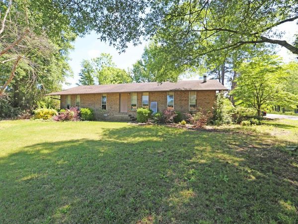 22 Bradley Drive, Cabot, AR 72023