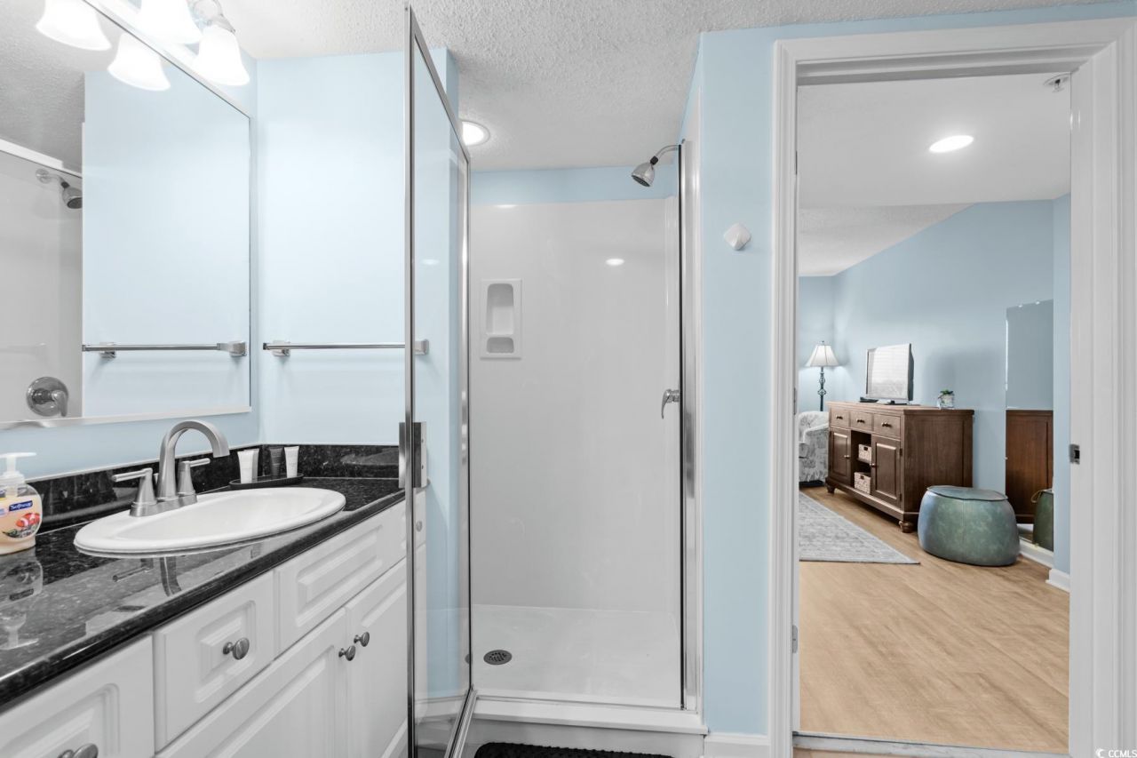 2151 Bridgeview Ct. Photo 22