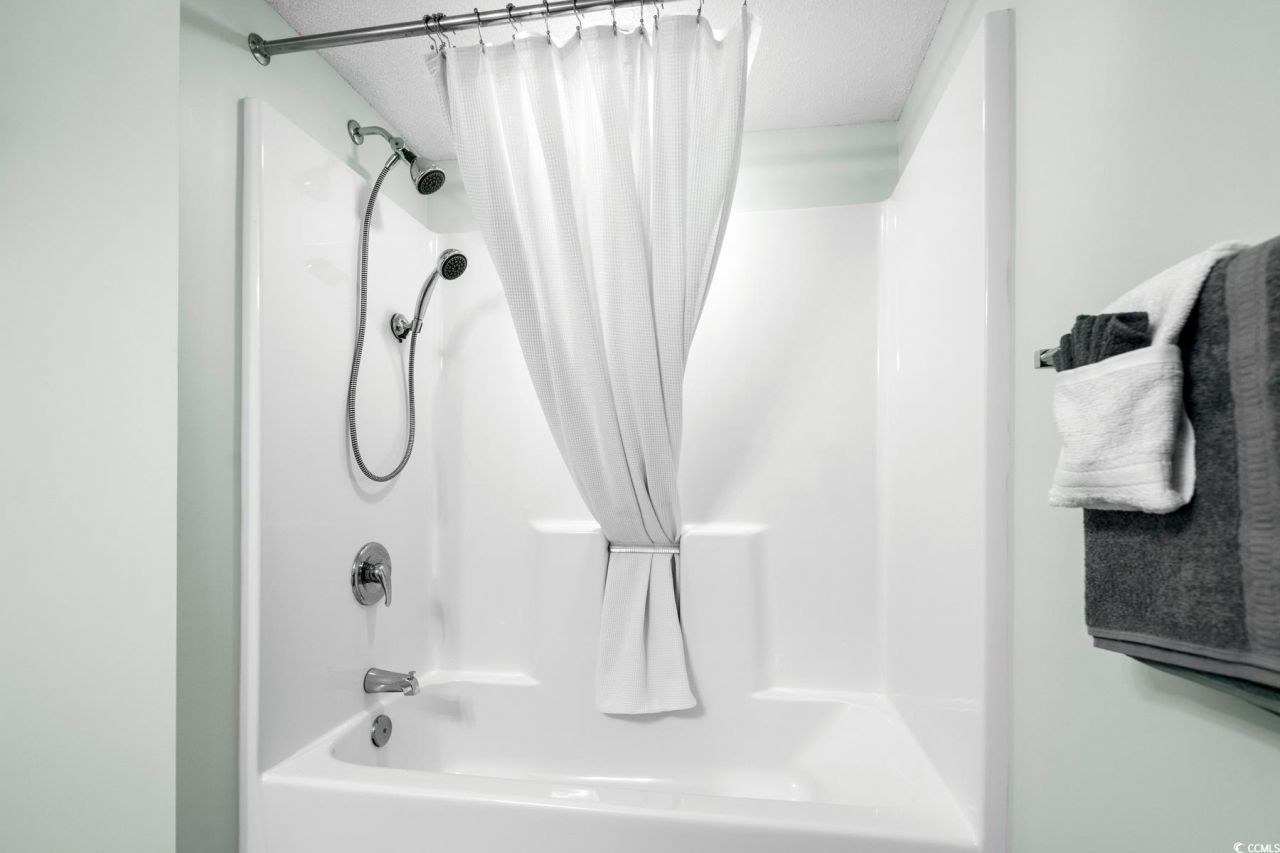 2151 Bridgeview Ct. Photo 26