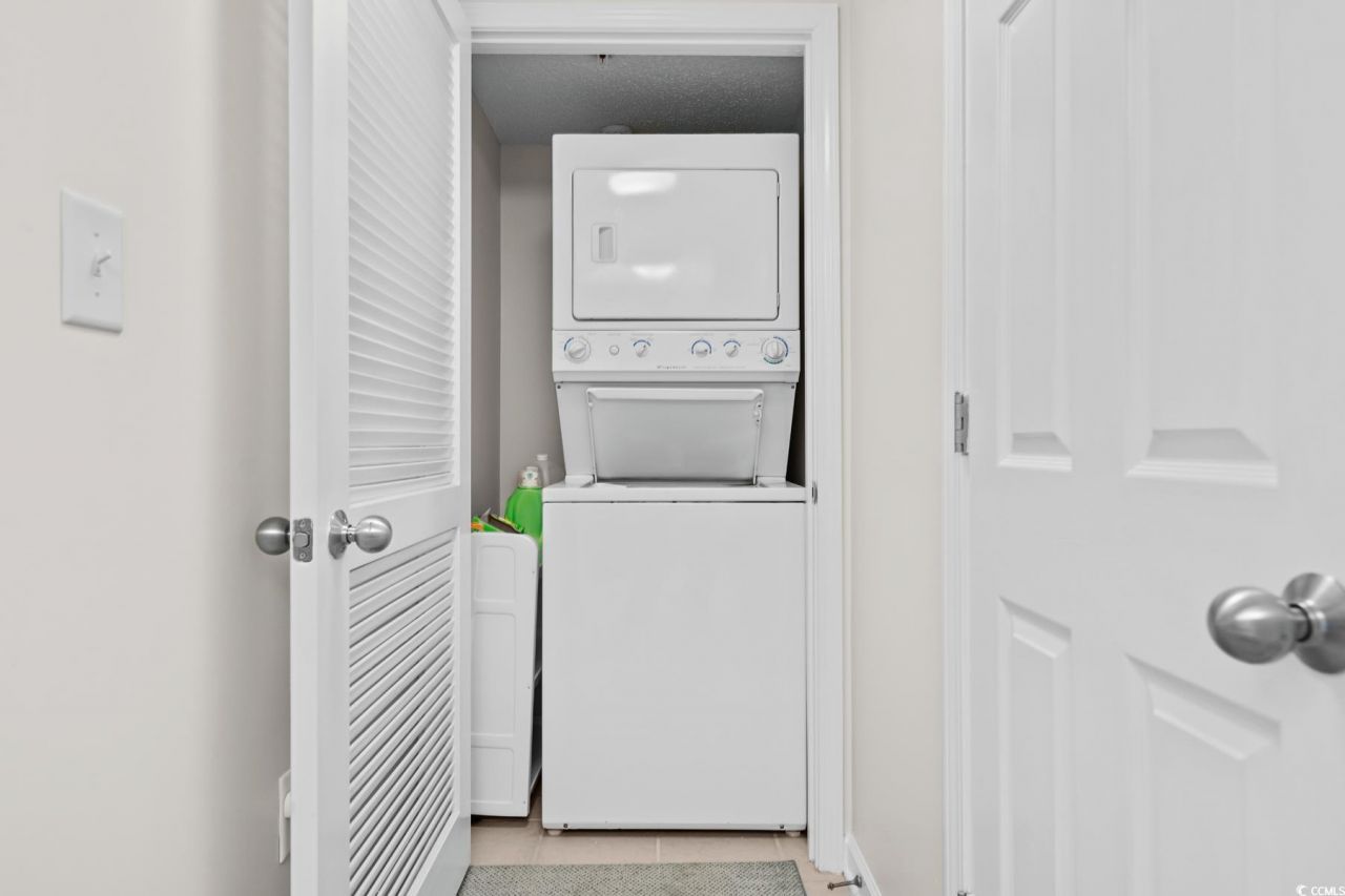 2151 Bridgeview Ct. Photo 27