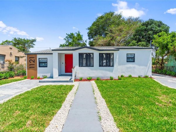 1121 NW 57th St, Miami, FL 33127