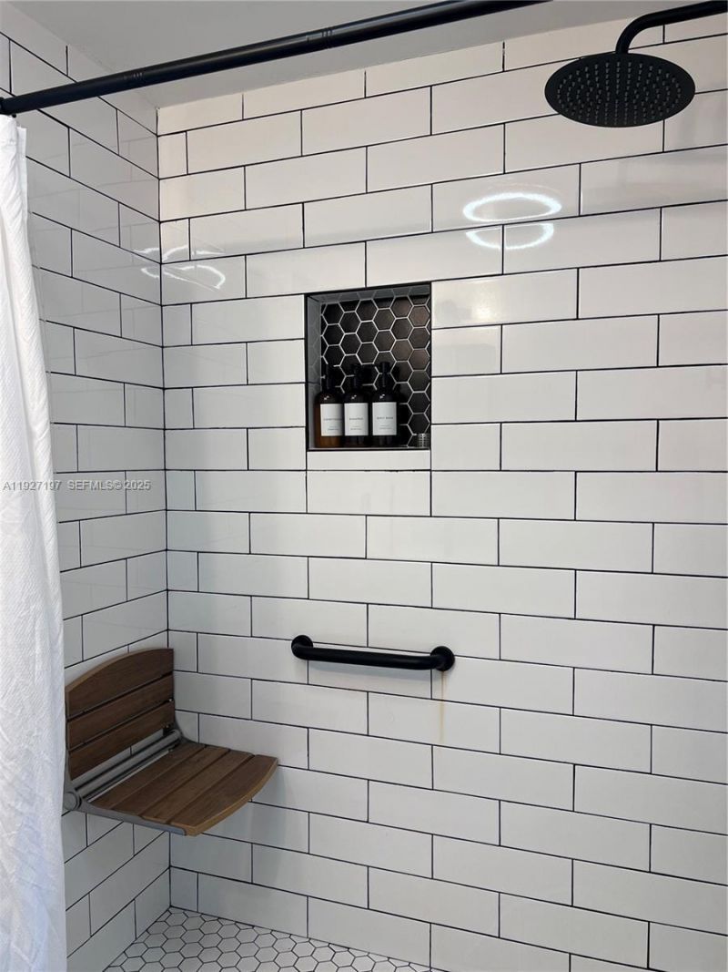 300 NE 20th St, Unit 406, Boca Raton, FL 33431 Photo