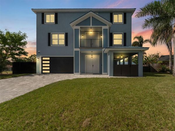 8717 DRIFTWOOD DRIVE, TAMPA, FL 33615