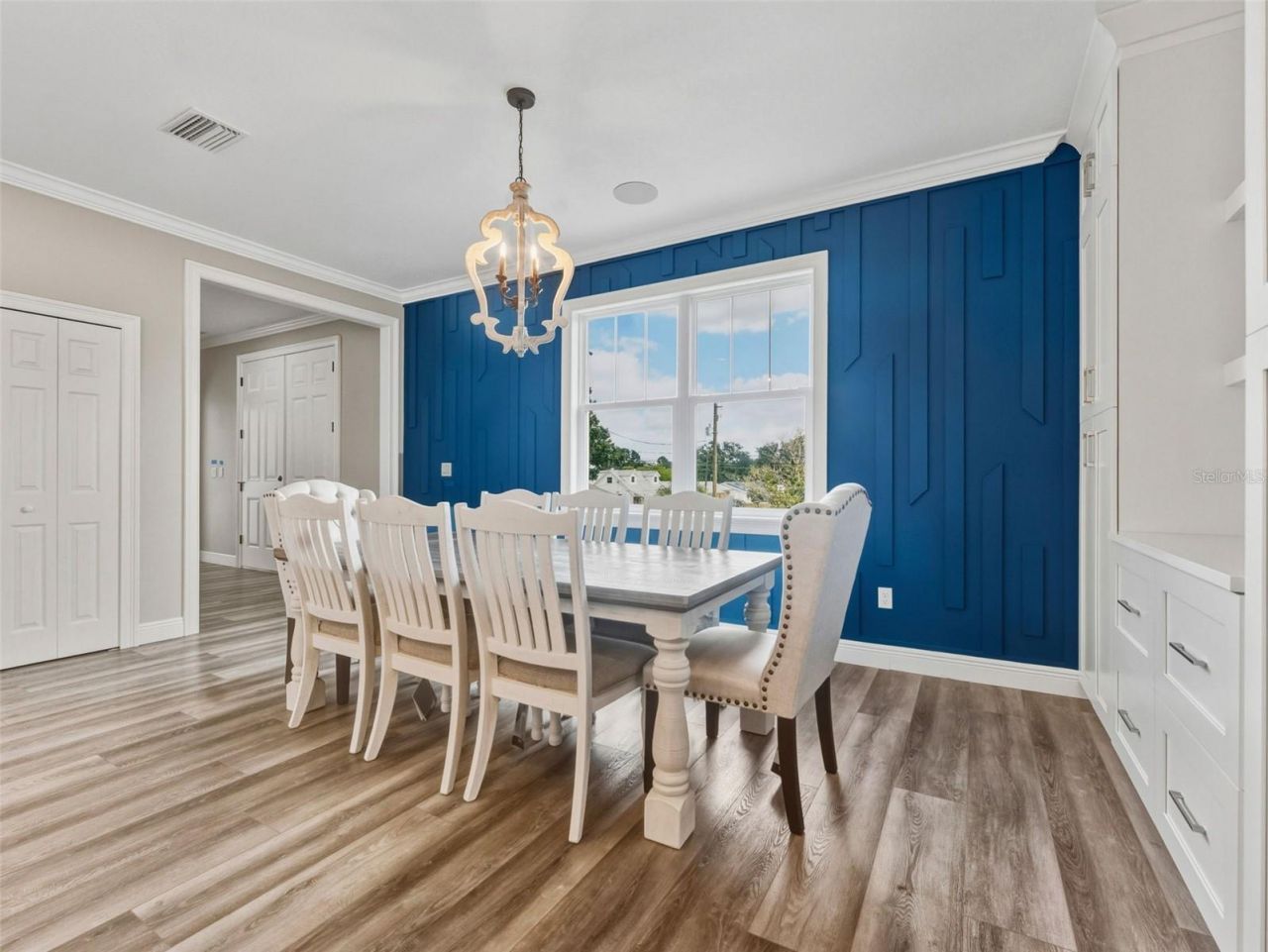 8717 Driftwood Drive, Tampa, FL 33615 Photo