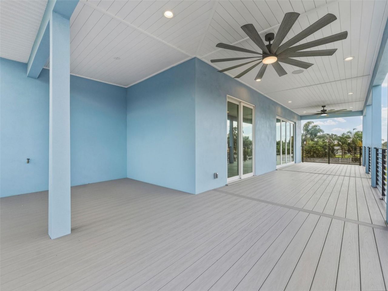 8717 Driftwood Drive, Tampa, FL 33615 Photo