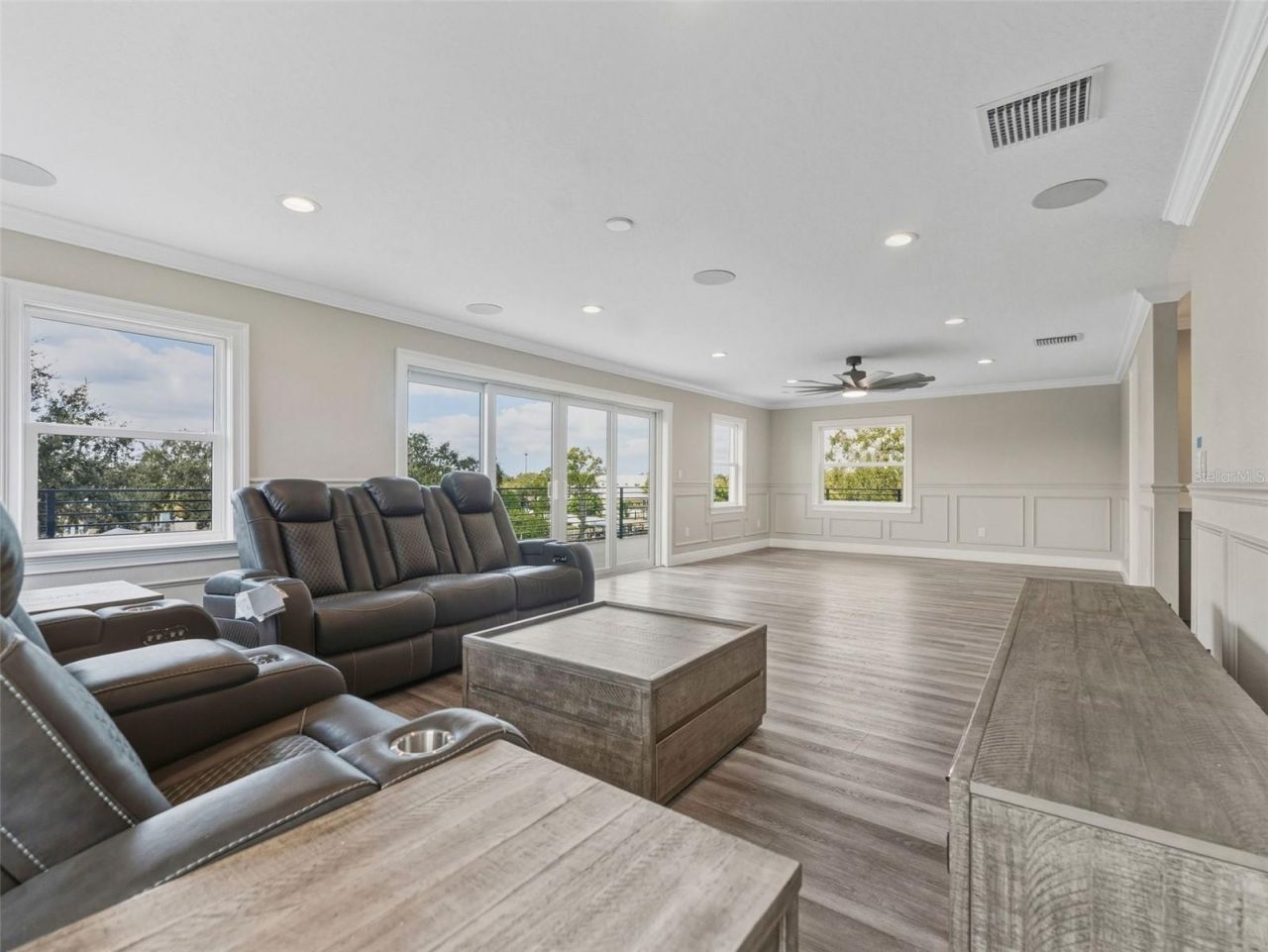 8717 Driftwood Drive, Tampa, FL 33615 Photo