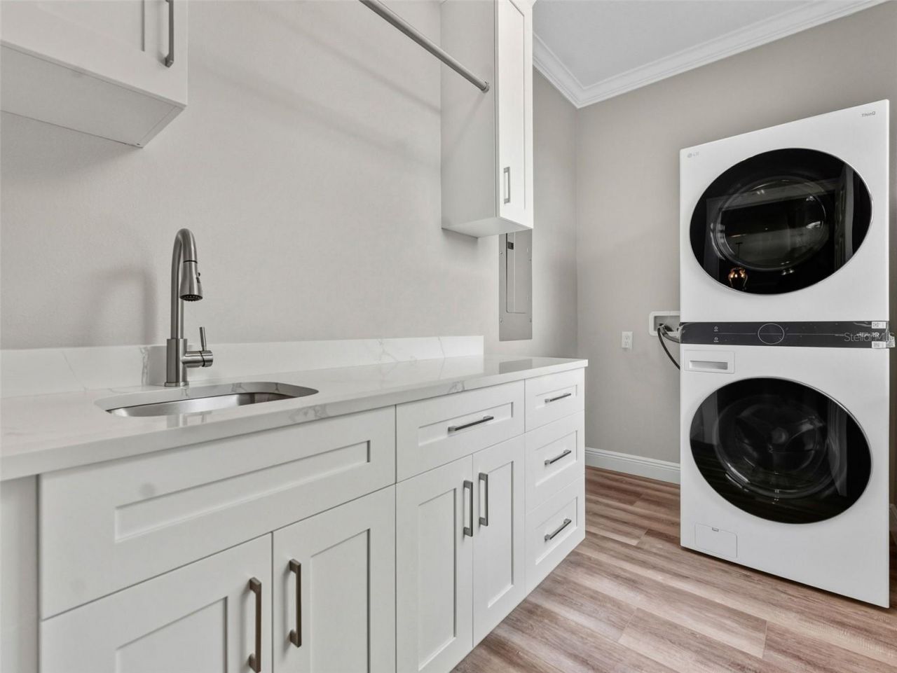 8717 Driftwood Drive, Tampa, FL 33615 Photo