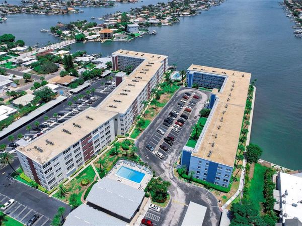 5575 GULF BOULEVARD, Unit 323, ST PETE BEACH, FL 33706